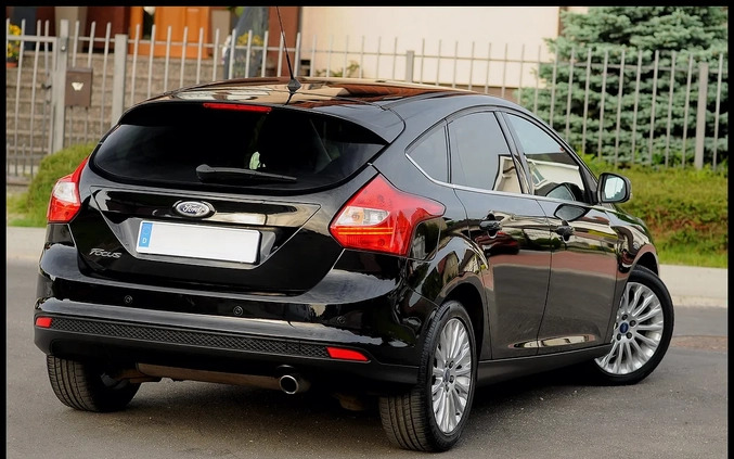 Ford Focus cena 27900 przebieg: 248116, rok produkcji 2011 z Świdnica małe 631